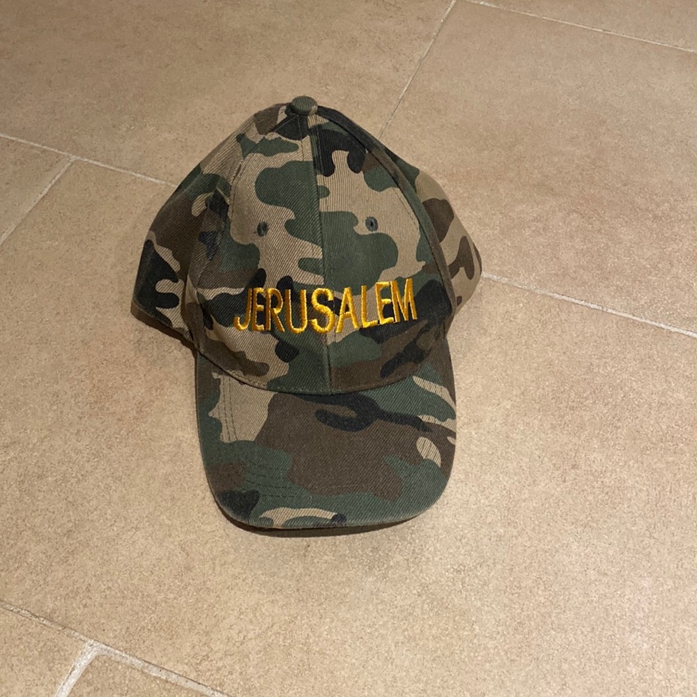 Camo hat